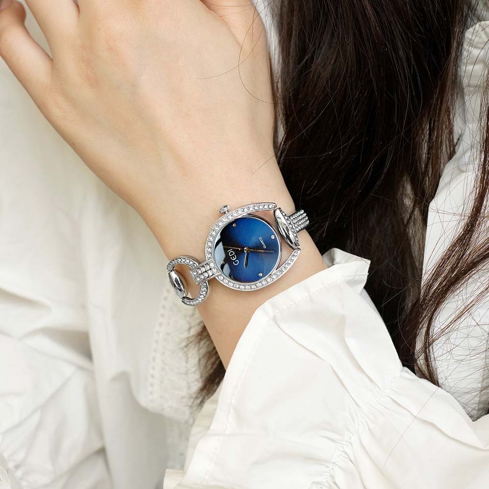 GEDI レディース星空デザイン中空ブレスレットウォッチ、絶 - Astral Watches & Jewelry Netanya Reviews のレビューと価格